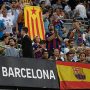 Десятки людей пострадали при столкновениях протестующих за независимость Каталонии с полицией на матче в Барселоне